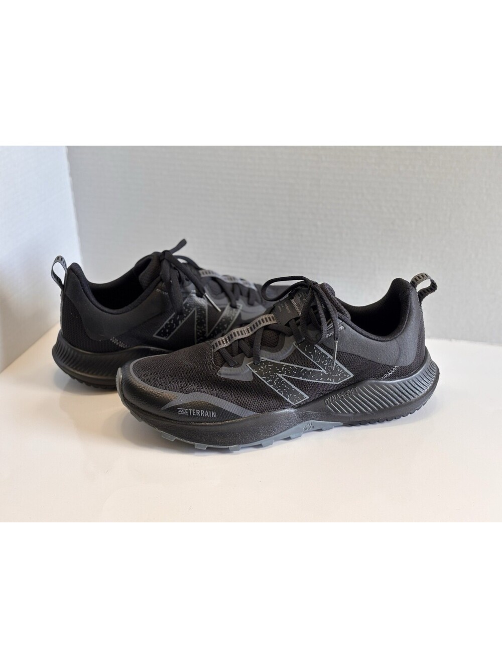 New Balance DynaSoft Nitrel v4 Athletic Trail Running Sneakers Men Black Sz 11.5